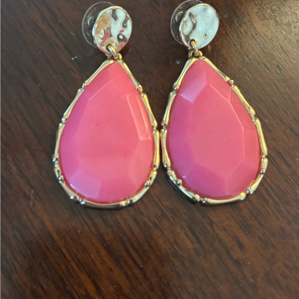 Lilly Pulitzer Pink Teardrop Earrings with Gold Accents